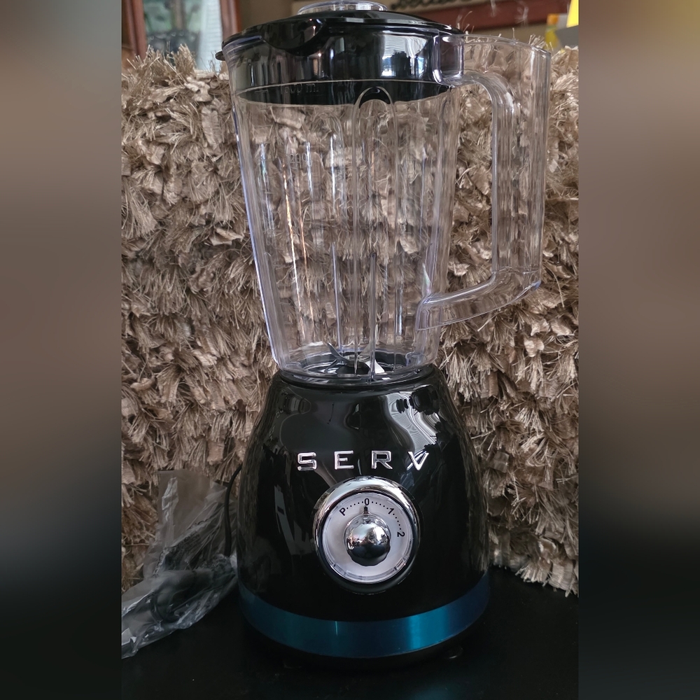 Retro Electric Blender with Clear Pitcher